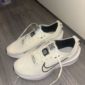 Nike Women’s Sneakers
